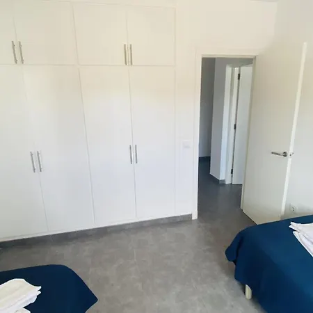 Βίλα Eclipse Binibeca